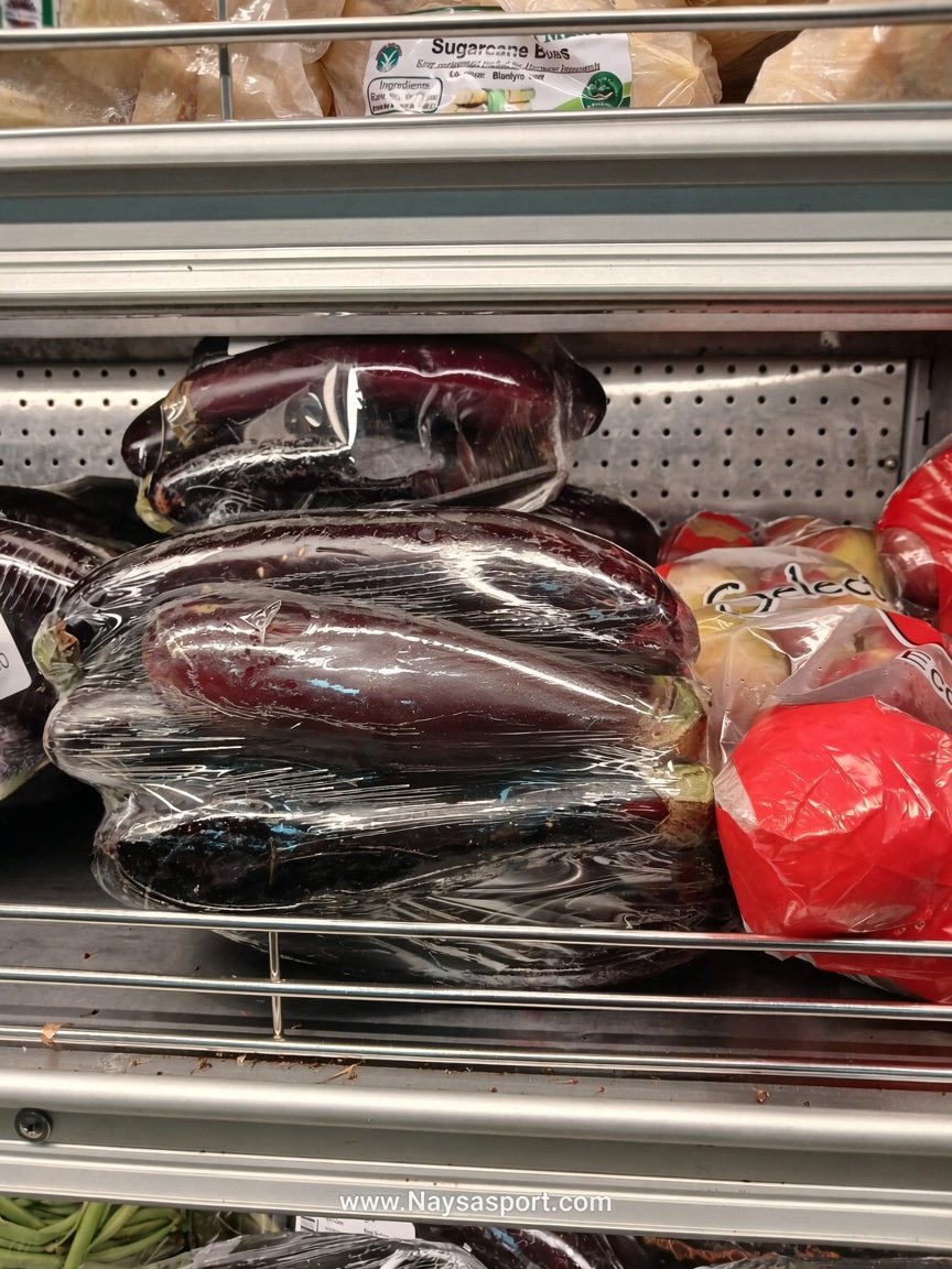 Egg Plant Local (Price Per Kg) - fresh grocery product
