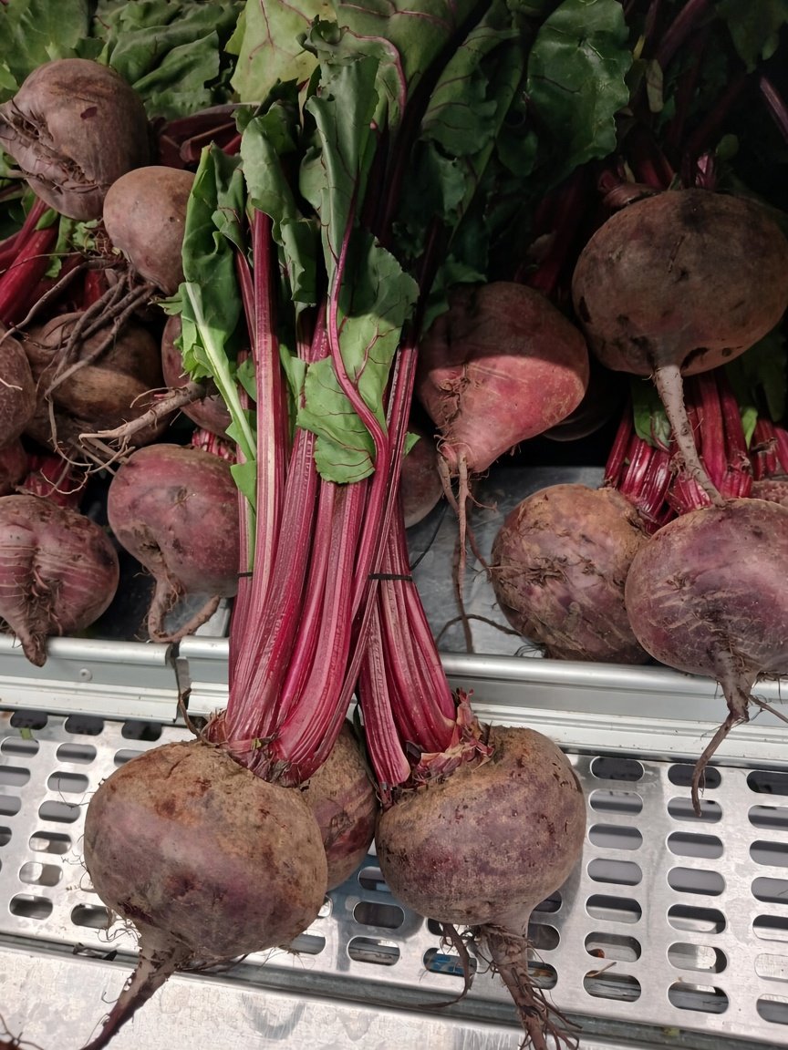 Beetroot Local (Price Per Kg) - fresh grocery product